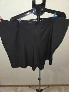 Reel Legends Black Shorts 22W